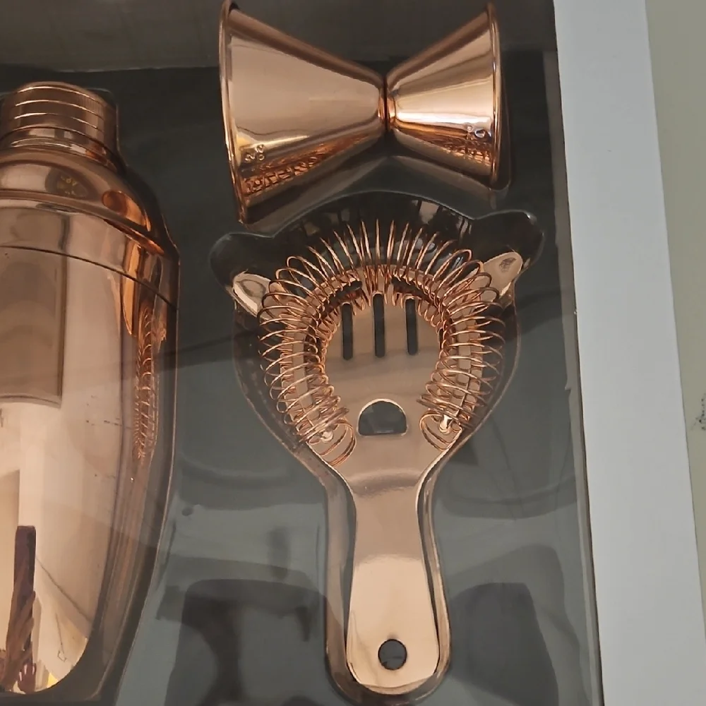 Williams Sonoma Copper Bar Set